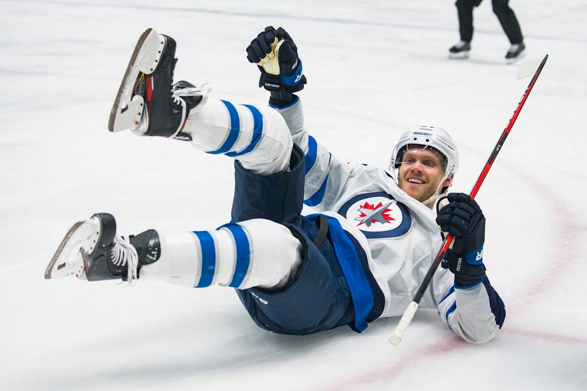 Jets Teammates Lobby for Ehlers' Return in 2025-26