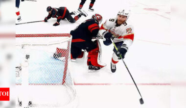 Carolina Hurricanes spiral into 14-game Eastern Conference Final skid following blowout loss to Florida Panthers | NHL News