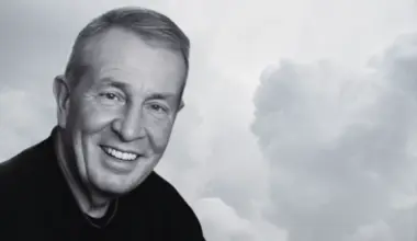 Tragic news strikes as former two-time National Champion sadly passes away at 78-years old