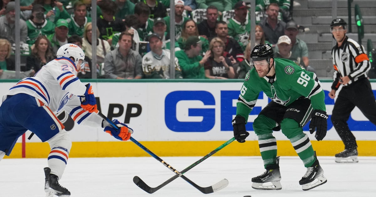 Oilers get even with 3-0 win over Stars in Game 2 of the West final