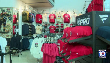 Pantherland helping fans get decked out as Florida pushes for third straight Final appearance