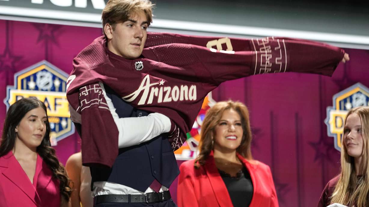 Utah Mammoth sign top prospects Simashev and But to entry-level contracts