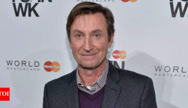 Wayne Gretzky says he’s not the hockey GOAT but his real pick will blow your mind | NHL News