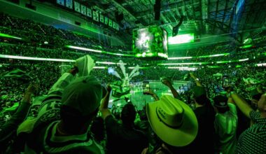 Stars Face Elimination With 3-1 Series Deficit