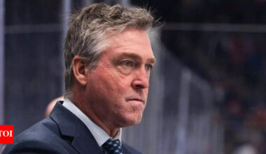 Islanders bet on continuity as Patrick Roy returns as head coach | NHL News