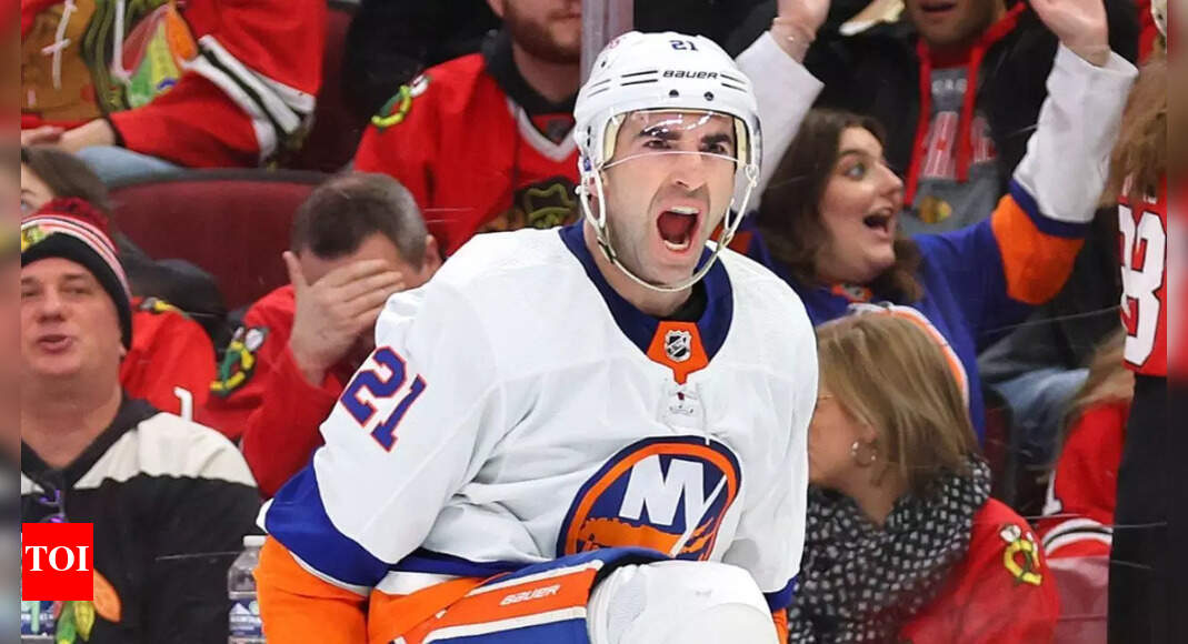 Kyle Palmieri signs new two-year deal to stay with Islanders before free agency opens | NHL News