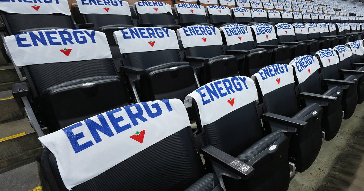 Here's how much Toronto Maple Leafs Game 5 playoff tickets cost