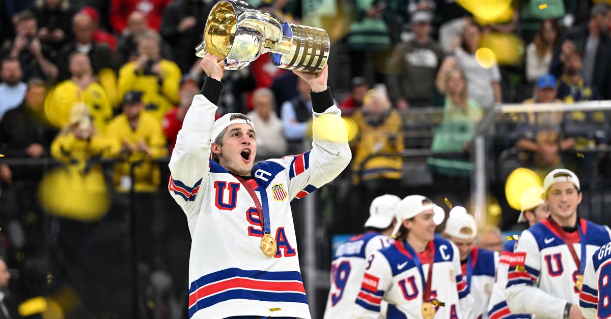 U.S. men’s hockey team wins first standalone world championship in 92 years