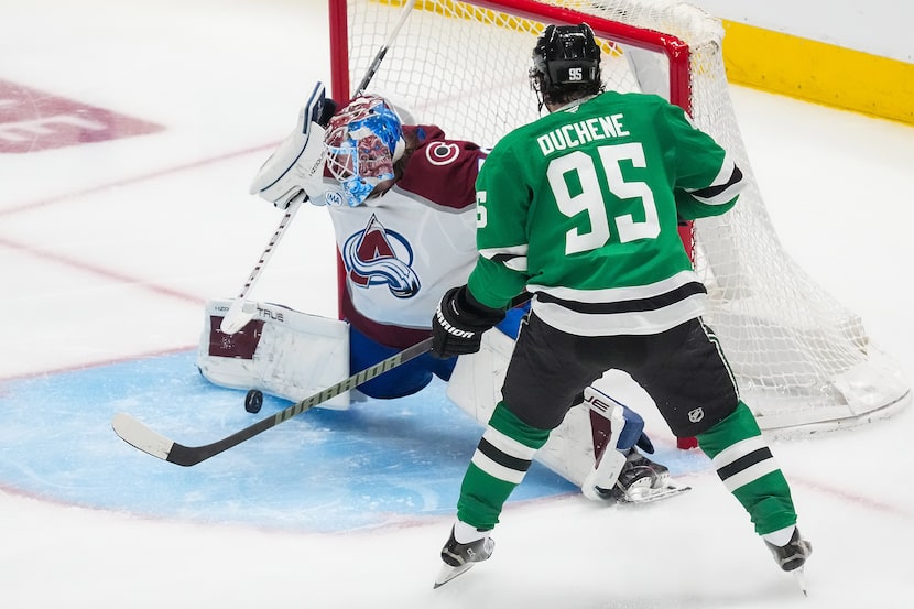 Colorado Avalanche goaltender Mackenzie Blackwood (39) makes a save against Dallas Stars...