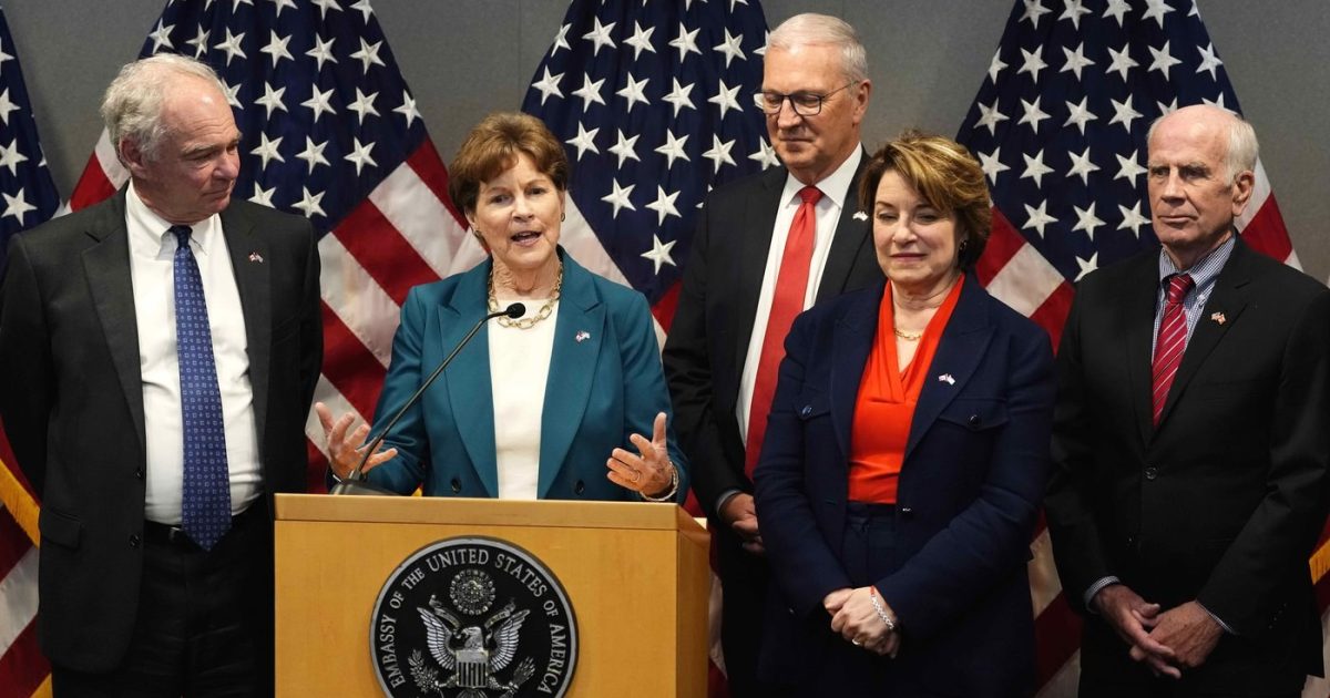 National Newswatch | In Ottawa, U.S. senators push trade, Canadian…