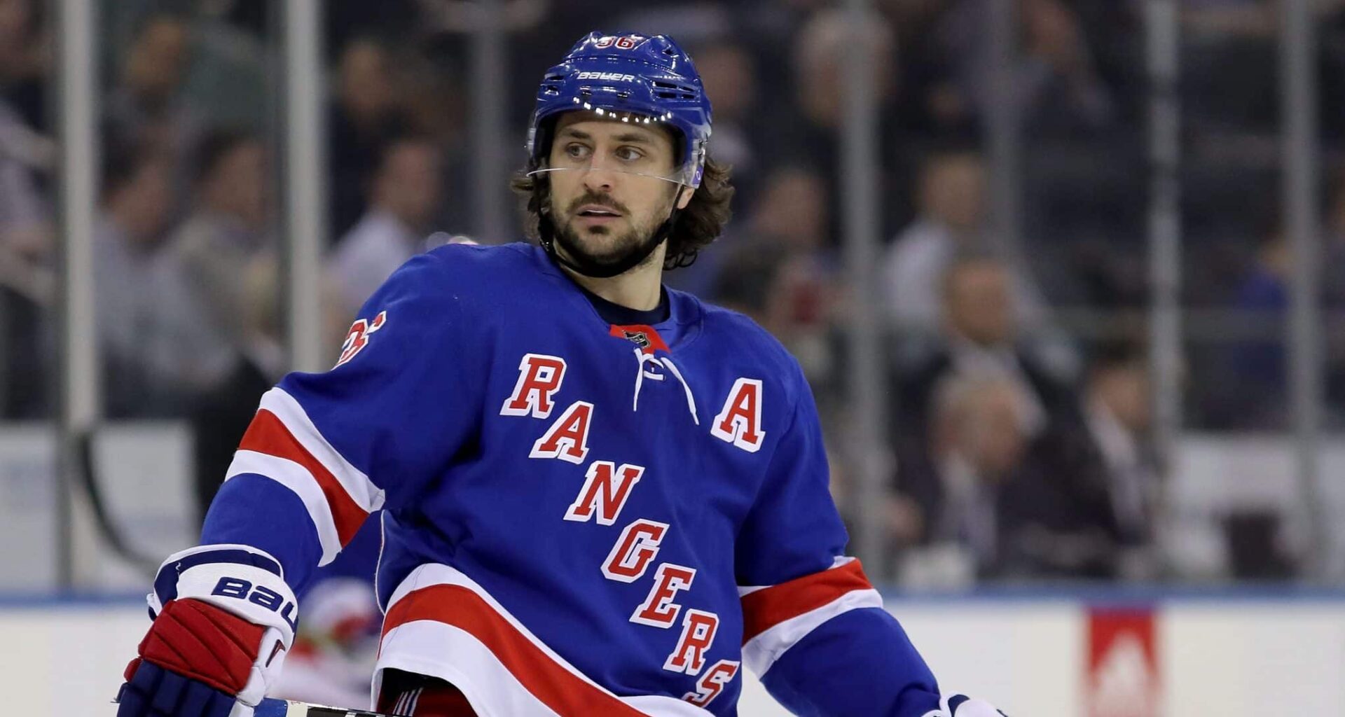 Ex-Rangers star forward shockingly calls out his teammate during end-of-season interview