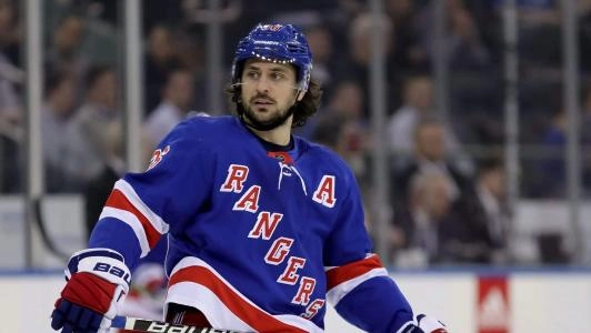 Mats Zuccarello with the Rangers