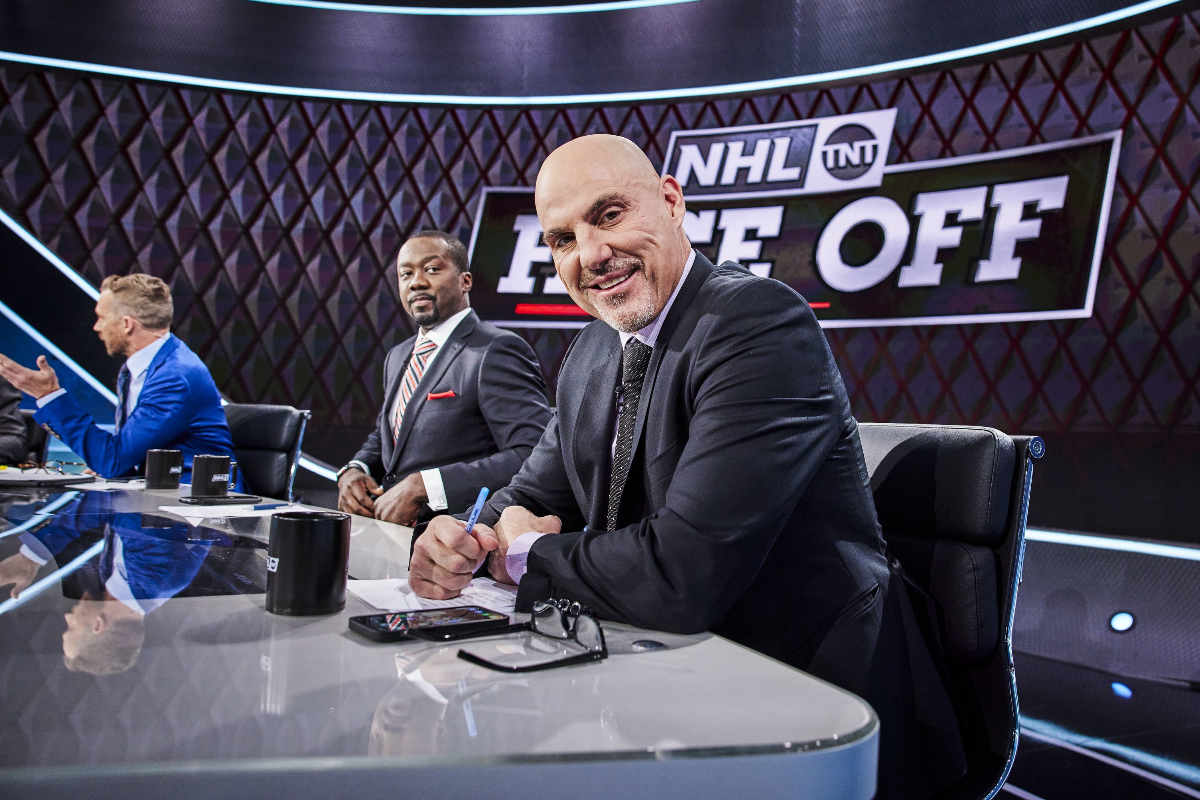 Ex-Canucks Coach Rick Tocchet Officially Takes New Job in the NHL