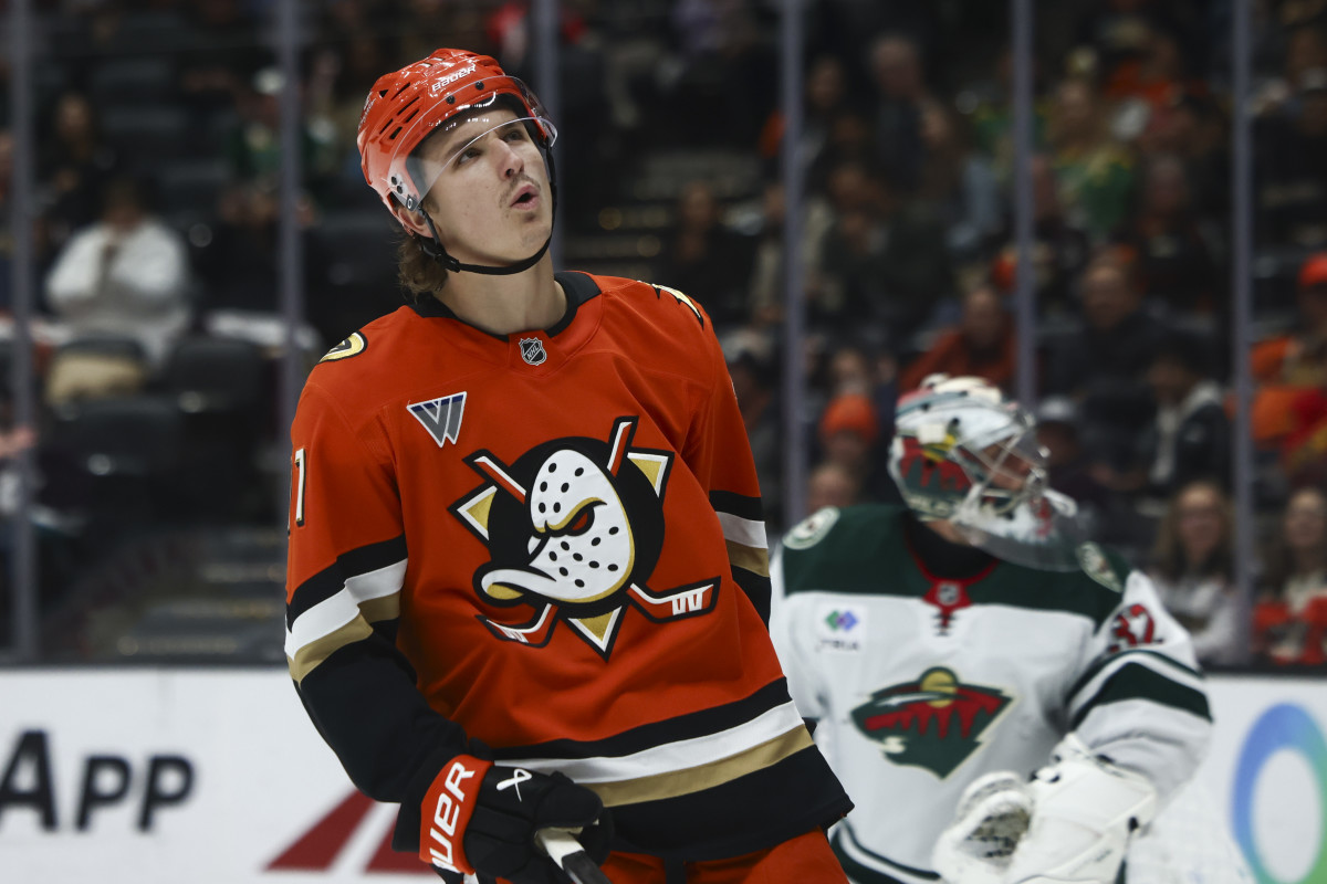 Vancouver Canucks Closing in on Anaheim Ducks Star in Offseason Trade Talks