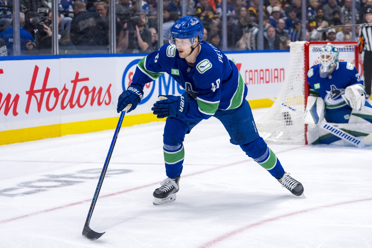 Report Suggests Big Trade Between Vancouver Canucks & New York Islanders Could Be Coming