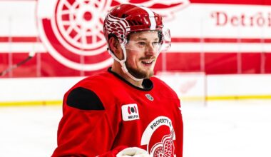 Ex-Rangers' forward reportedly requesting a trade from the Red Wings after a troubling season