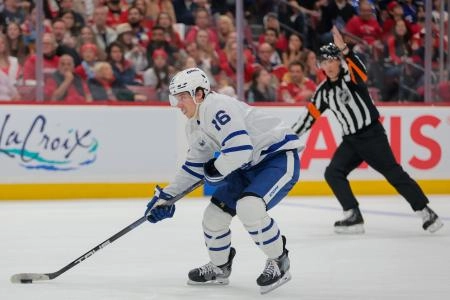 Mitch Marner reportedly turned down multiple trade requests from the Maple Leafs