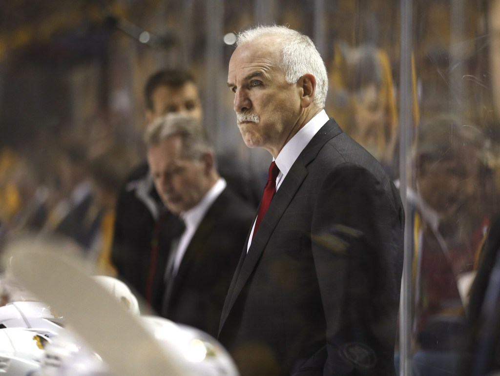 Anaheim Ducks hire ex-Chicago Blackhawks coach