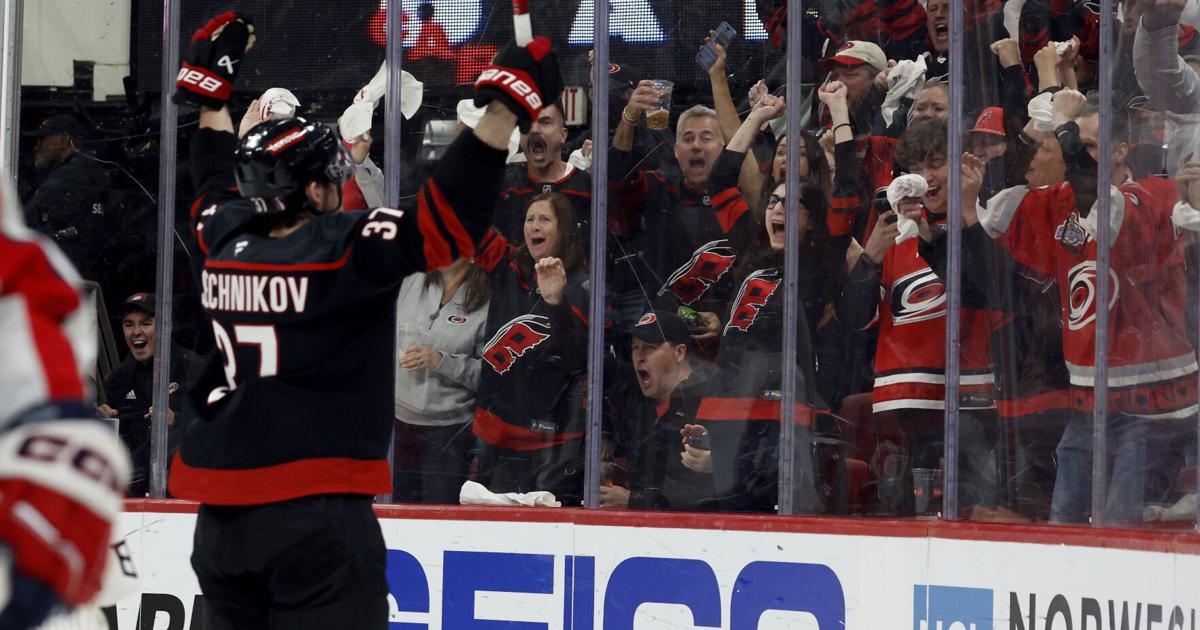 Svechnikov, Andersen lead Hurricanes past Capitals 4-0 in Game 3 of 2nd-round playoff series | National Sports