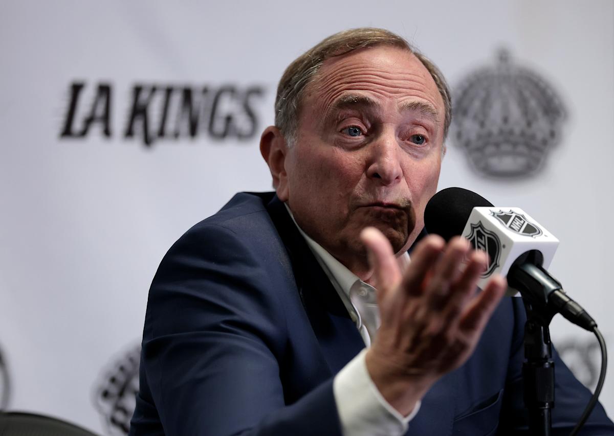 The live 2025 NHL Draft Lottery was an absolutely confusing disaster
