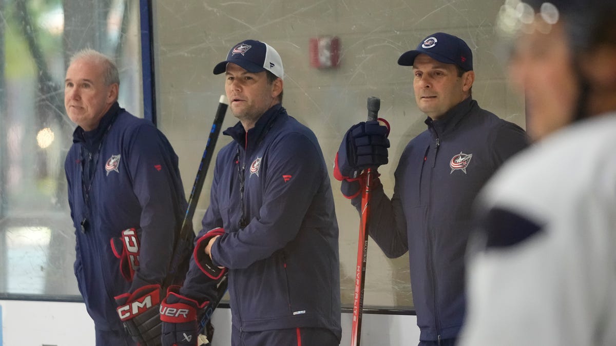 Columbus Blue Jackets GM Don Waddell makes staff moves