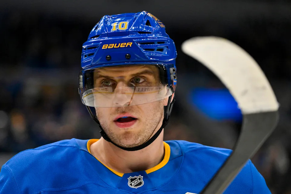 St. Louis Blues center Brayden Schenn (10) looks on during an NHL game against the Toronto Maple Leafs.Jeff Curry-Imagn Images
