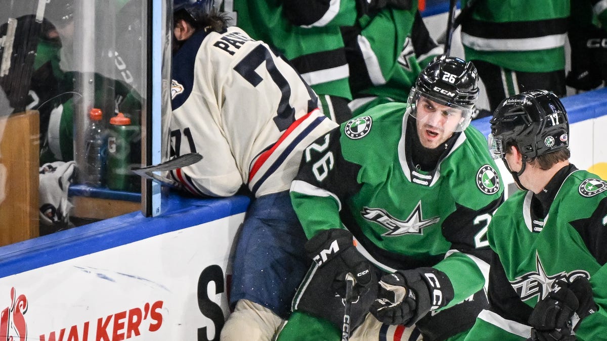 Admirals lose decisive Game 5 to Texas and are ousted from playoffs