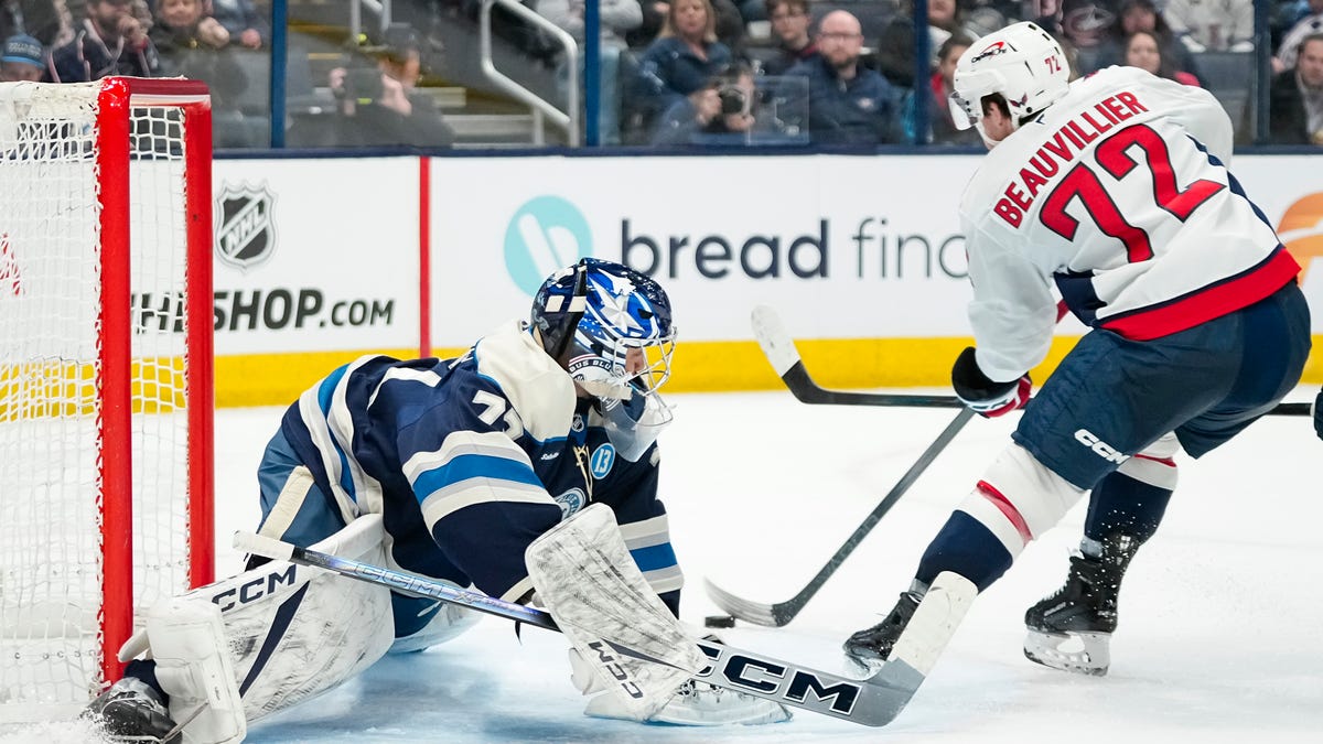 Columbus Blue Jackets defeat Capitals avoid playoff elimination