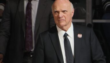Lou Lamoriello out as New York Islanders general manager