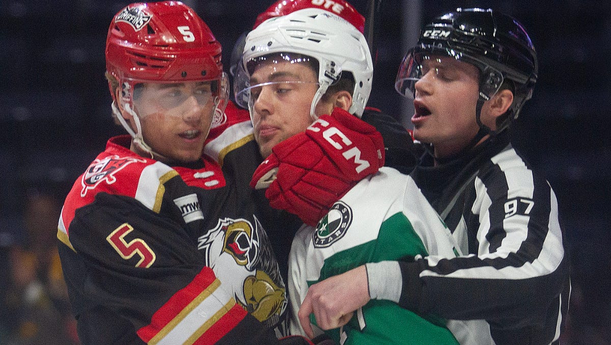 Griffins on brink of elimination; Leafs edge Panthers in Game 1