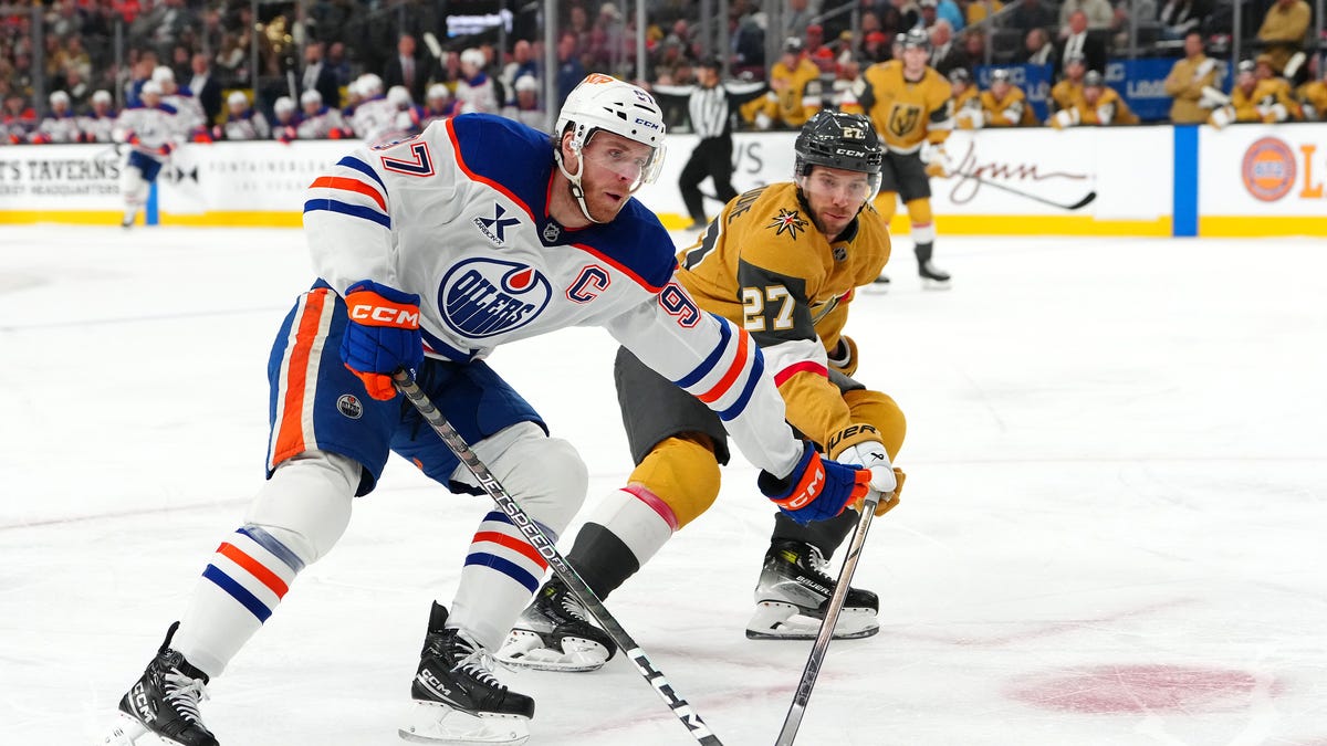 Oilers at Golden Knights odds, picks and predictions