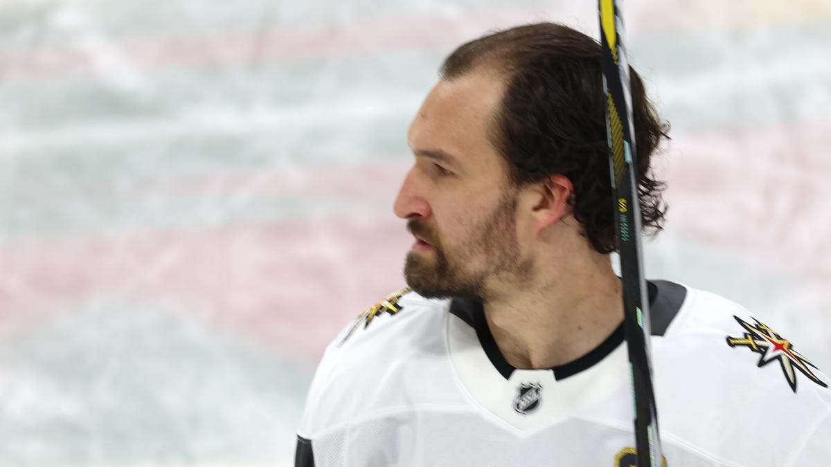 Golden Knights star leaves Game 3 vs Oilers