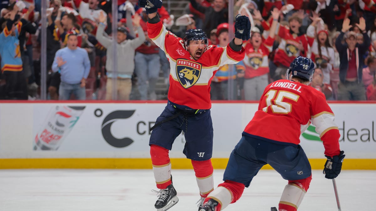 Maple Leafs at Panthers odds, picks and predictions