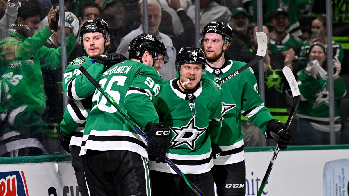 Dallas takes 3-1 series lead