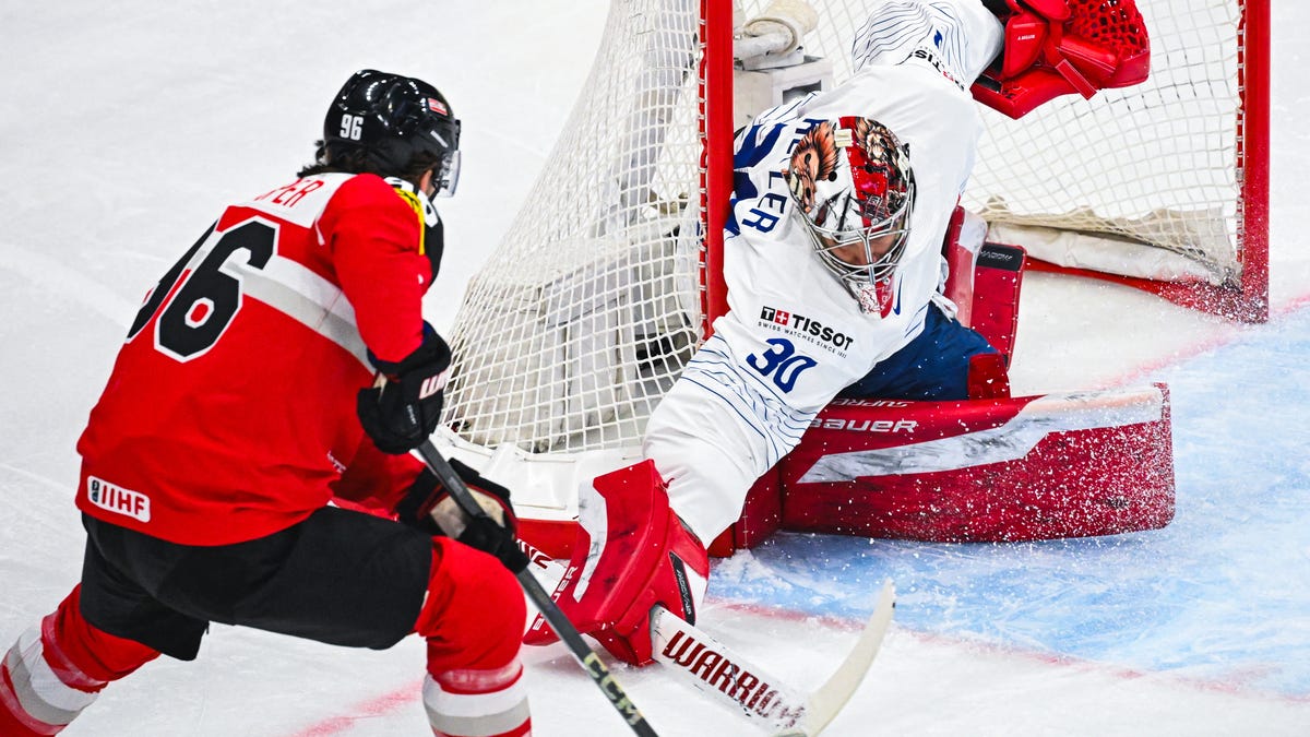 Detroit Red Wings' Marco Kasper scores twice at World Championship