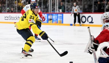 Lucas Raymond, Red Wings teammates, win bronze at World Championship