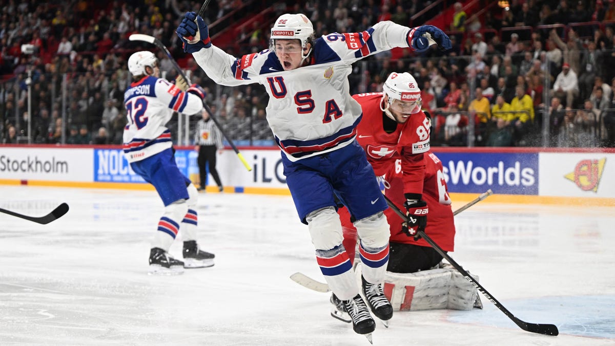 United States wins hockey world championship for first time since 1933