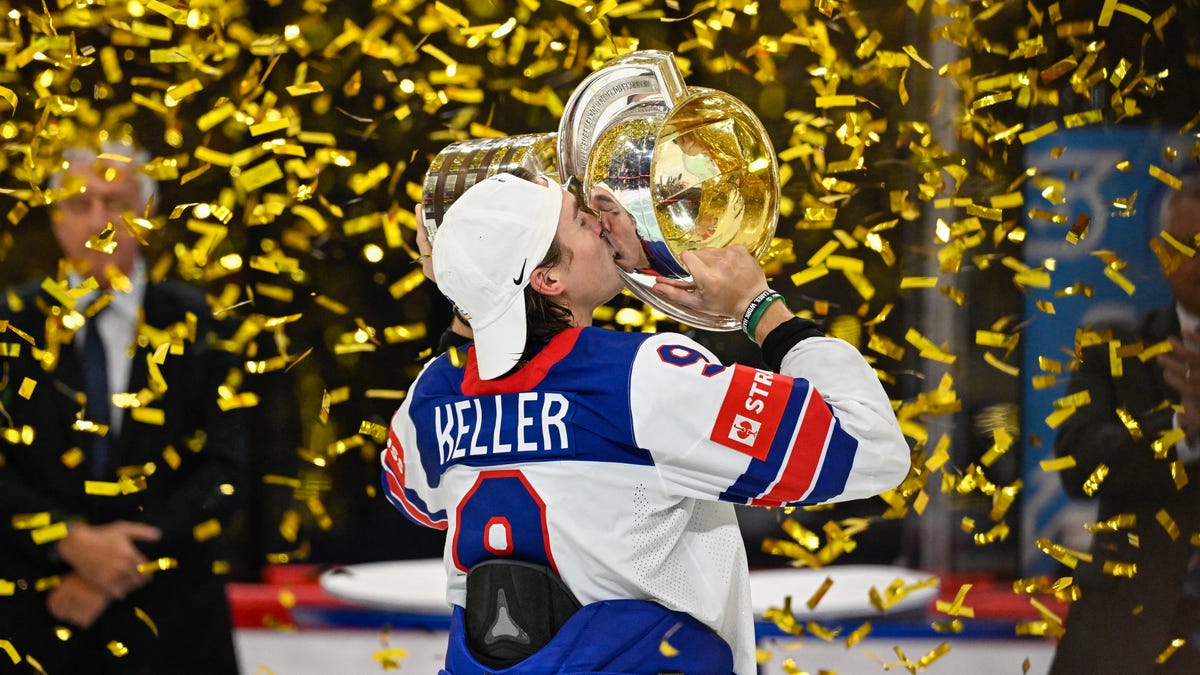 Team USA wins first International Ice Hockey world title since 1933