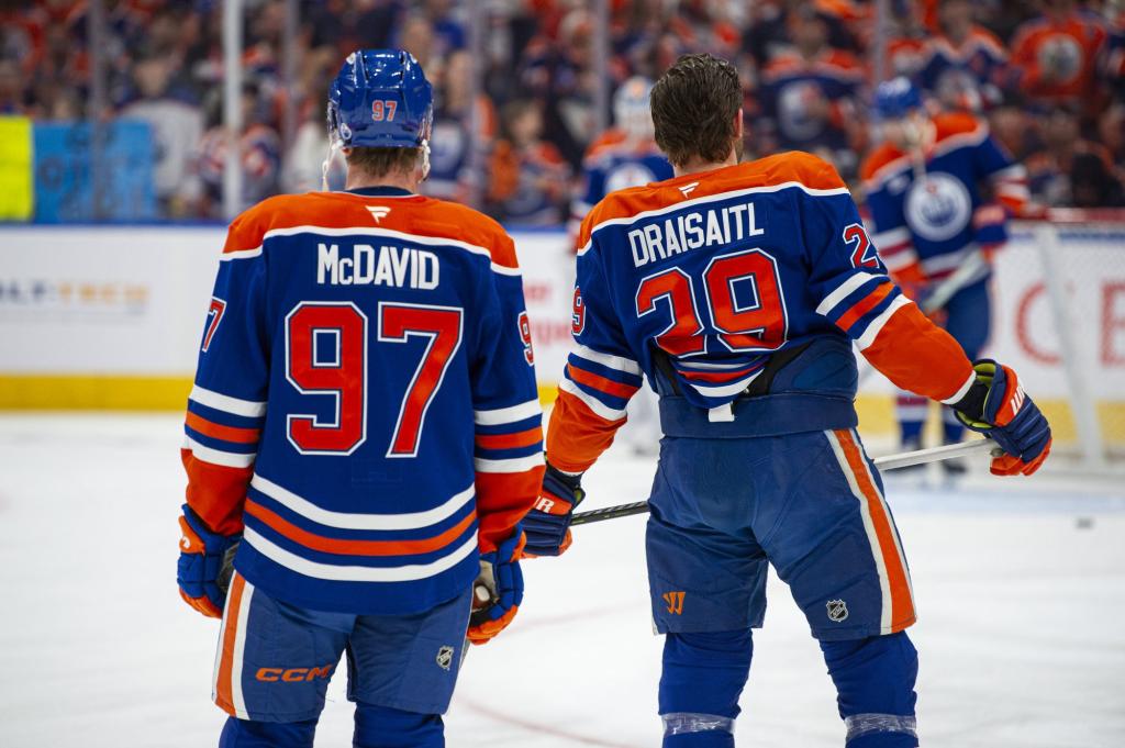 Oilers vs. Golden Knights predictions, odds