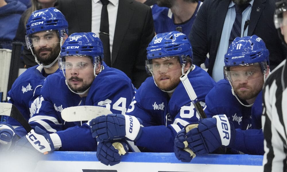 toronto-maple-leafs-boston-bruins