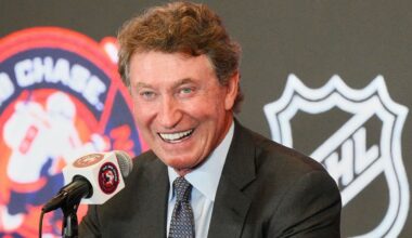 Wayne Gretzky speaks at a press conference after an NHL hockey game between the Washington Capitals and the Chicago Blackhawks, Friday, April 4, 2025, in Washington. (AP Photo/Nick Wass, File)