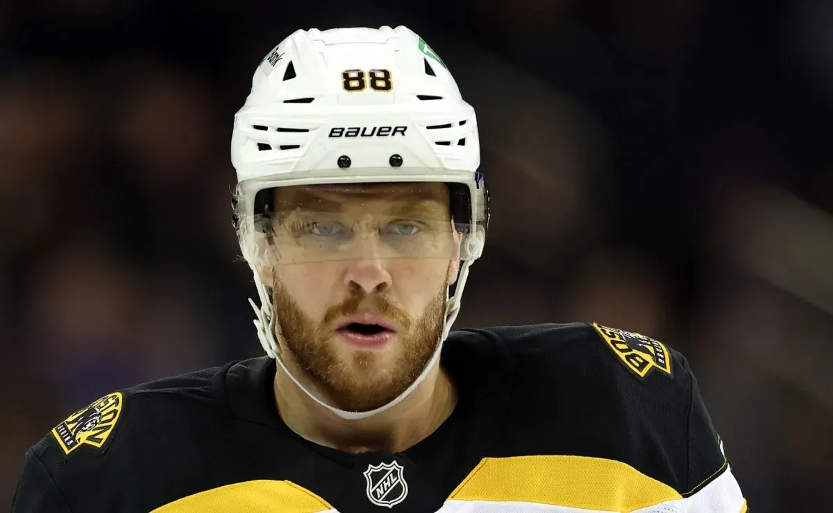 NHL News: David Pastrnak's Bruins reportedly down to three finalists to succeed Joe Sacco after rollercoaster season