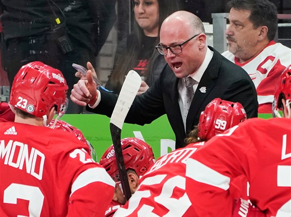 Ex-Red Wings coach Blashill named next coach of Blackhawks