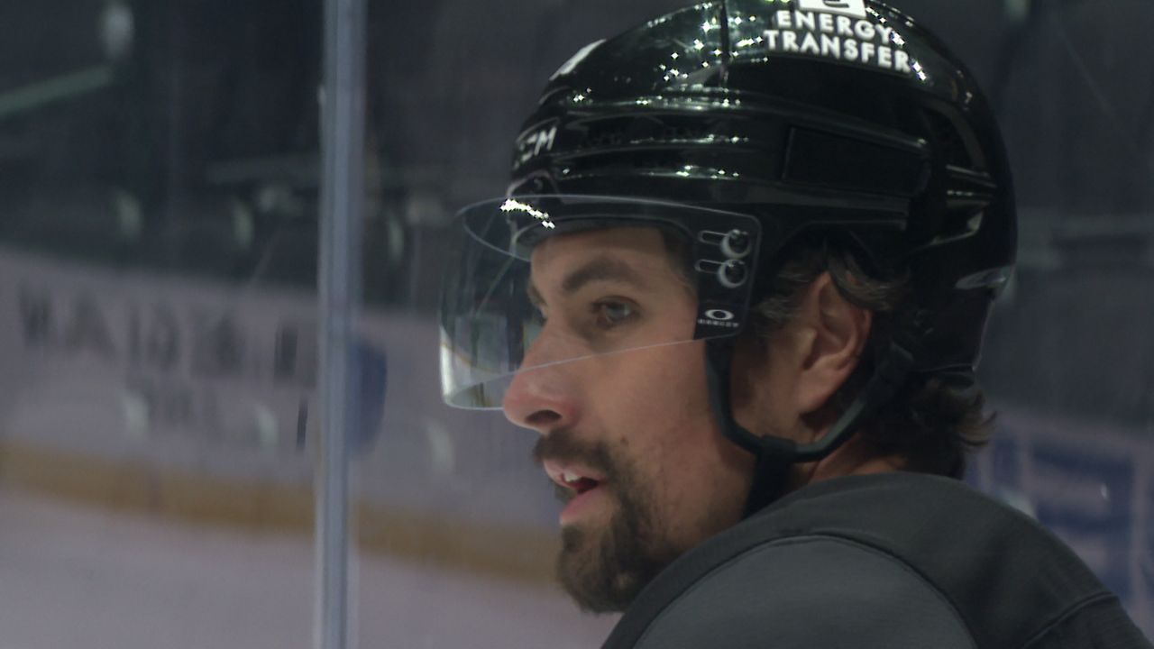 Stars defenseman knows the Oilers very well