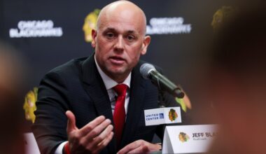 Meet the new Chicago Blackhawks coach