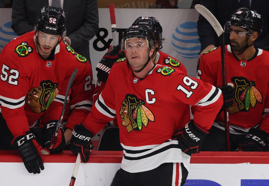 Is ex-Chicago Blackhawks star eyeing NHL return?