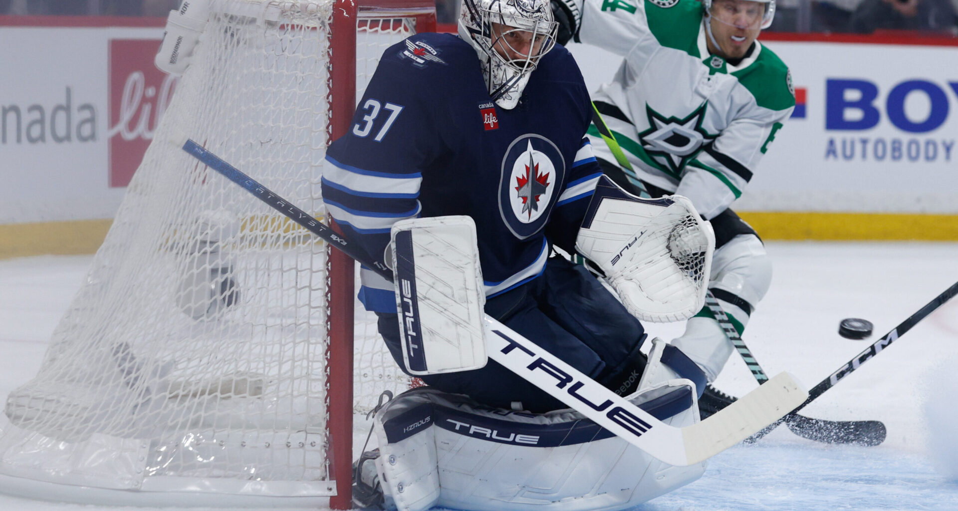 4 Takeaways from Jets' 4-0 Game 5 Win Over Stars - The Hockey Writers - Winnipeg Jets
