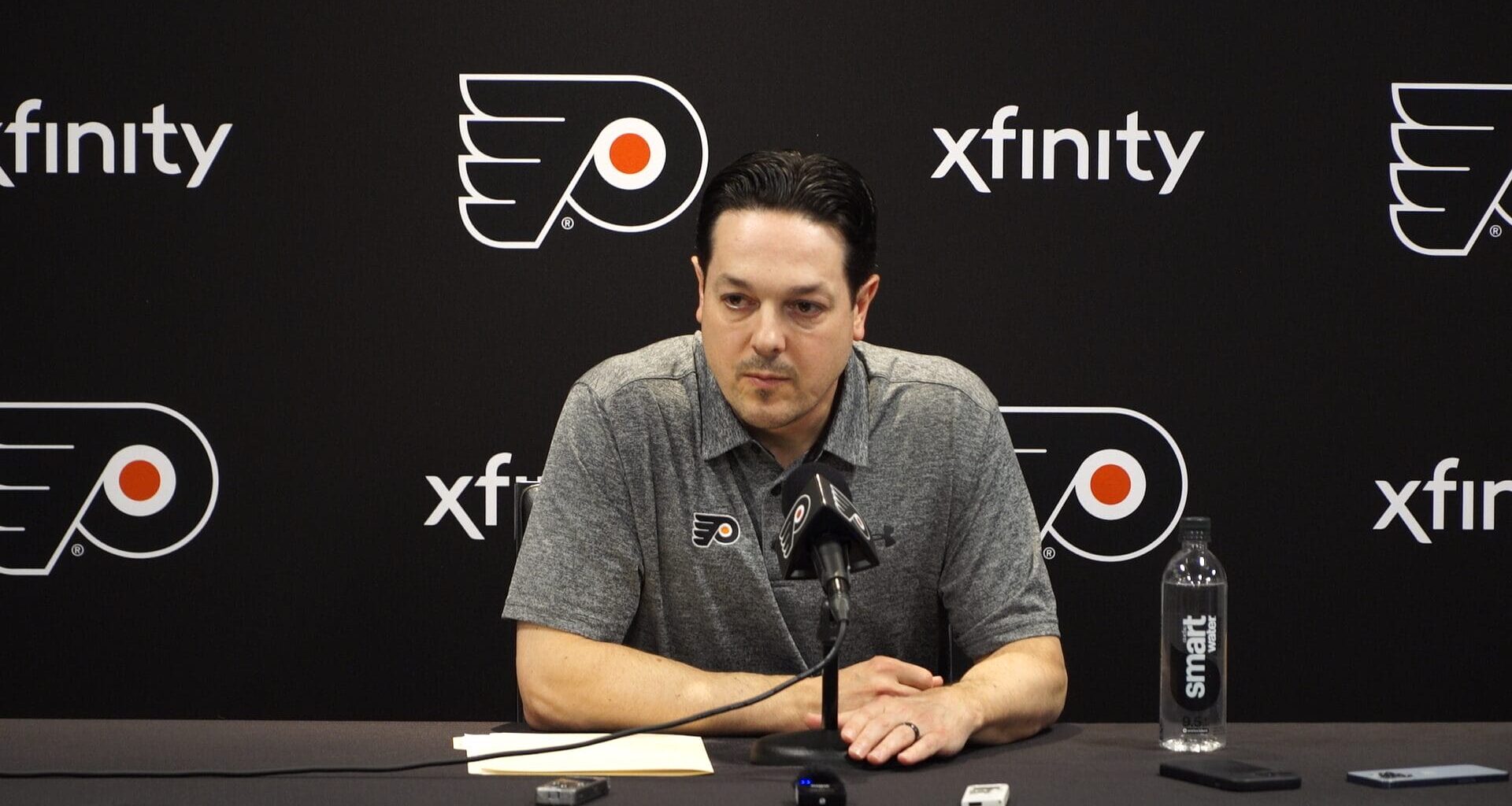 Who NHL Draft experts have Flyers taking in post-lottery mock drafts