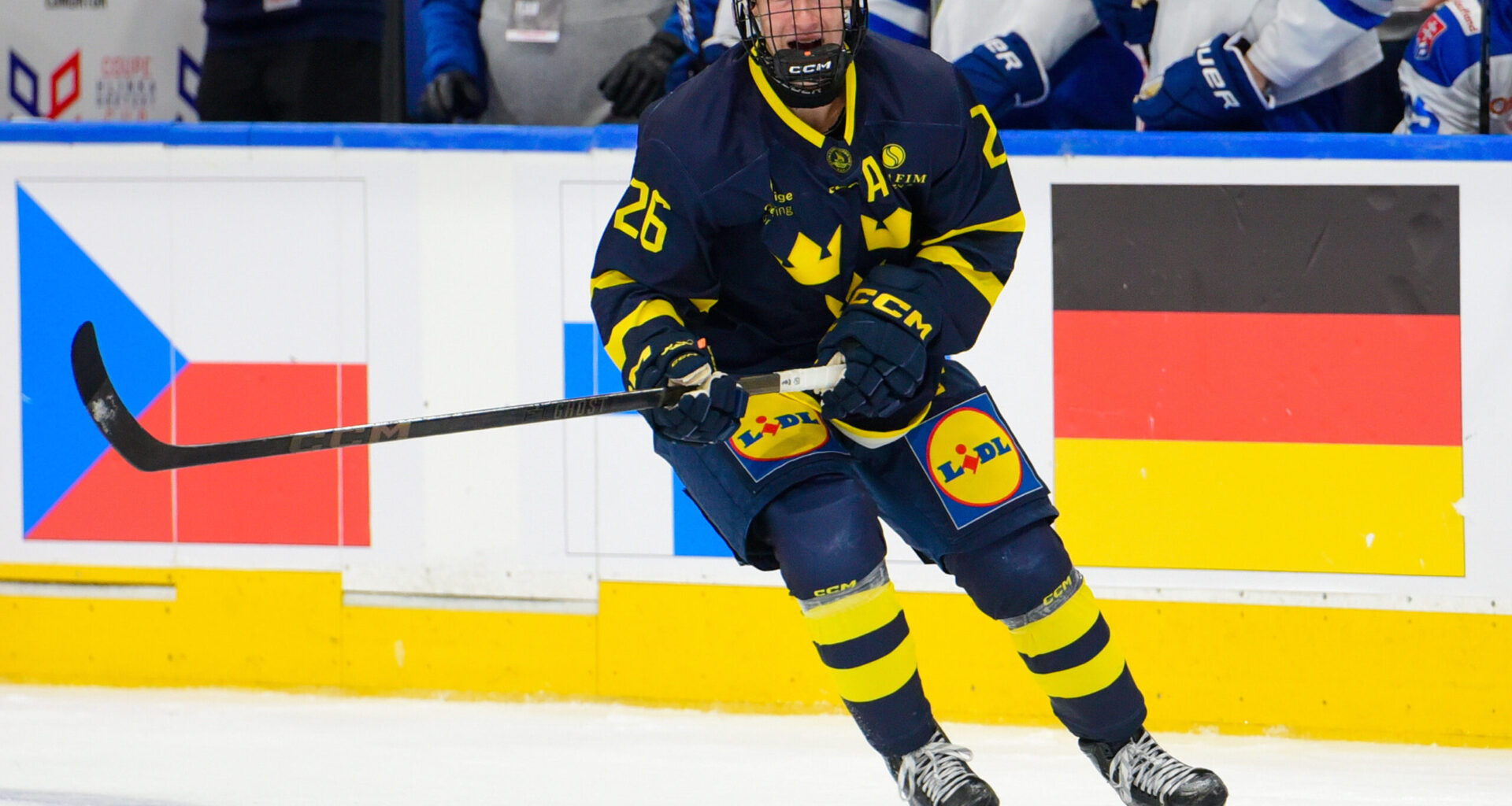 Eric Nilson - 2025 NHL Draft Prospect Profile - The Hockey Writers - NHL Entry Draft