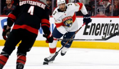 Ex-Chicago Blackhawks Taylor Hall, Seth Jones reunite in playoffs